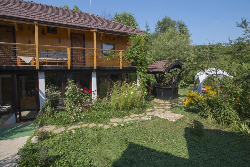 Отель Countryside Houses Golets Экстерьер фото